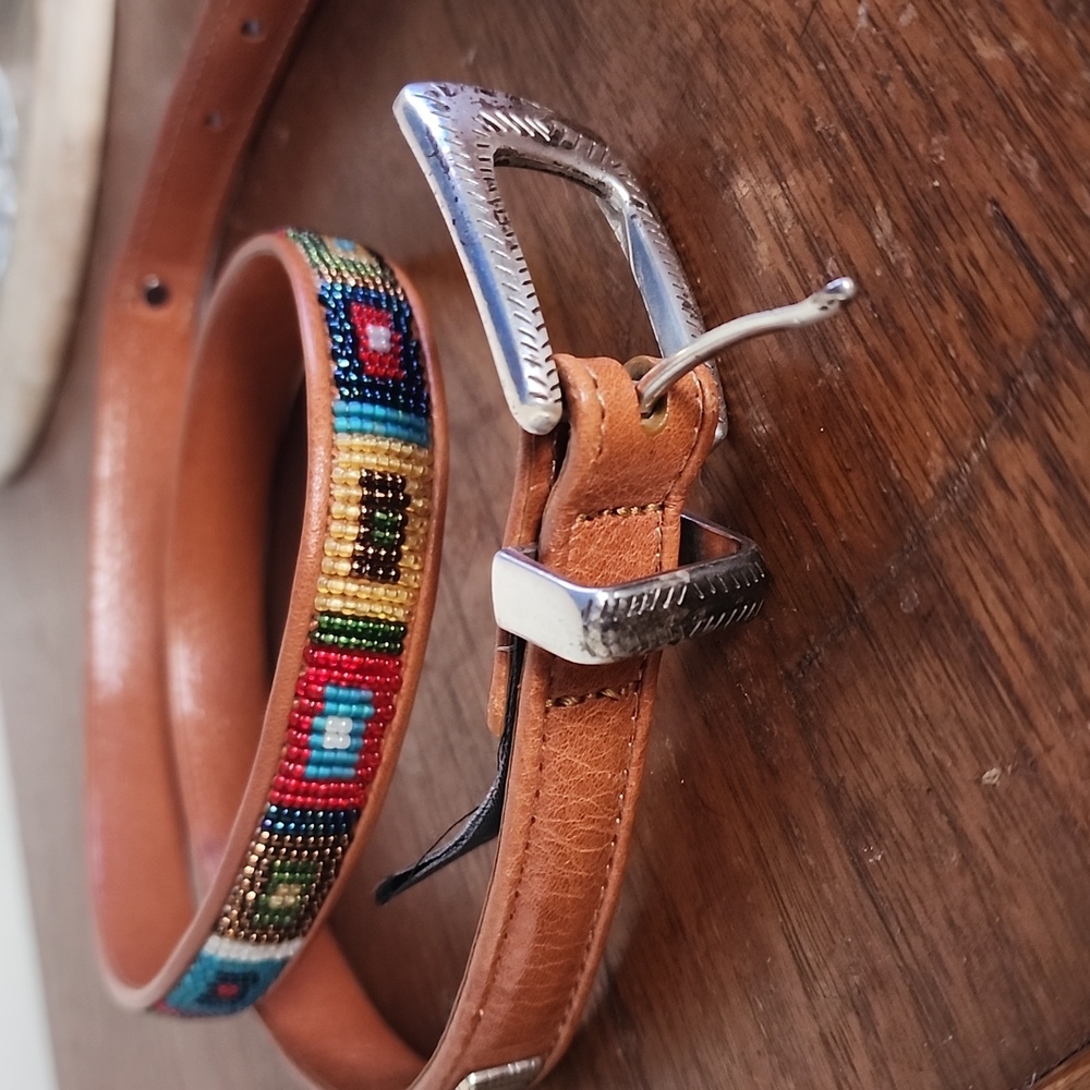 Brighton vintage tan leather beaded belt M 32